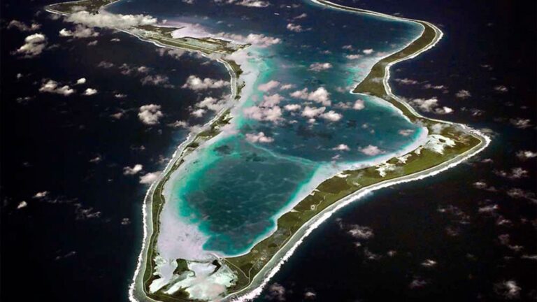 UK strikes £101m-a-year strategic deal despite Chagos backlash UK strikes £101m-a-year strategic deal despite Chagos backlash