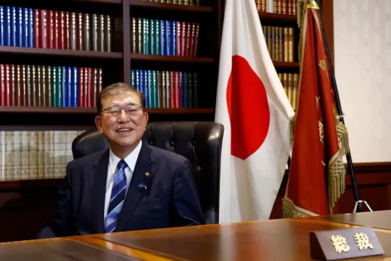 Japan’s New Leader Shigeru Ishiba Calls Snap Elections: Will He Unite a Divided Party? Japan’s New Leader Shigeru Ishiba Calls Snap Elections: Will He Unite a Divided Party?