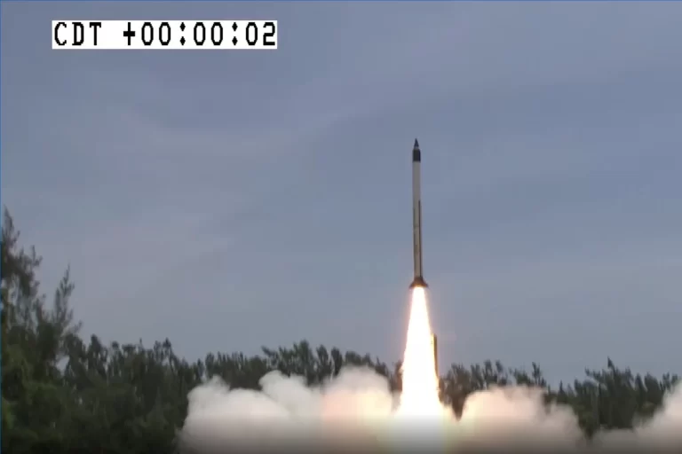 India Enters Hypersonic Race with Powerful Missile Test India Enters Hypersonic Race with Powerful Missile Test