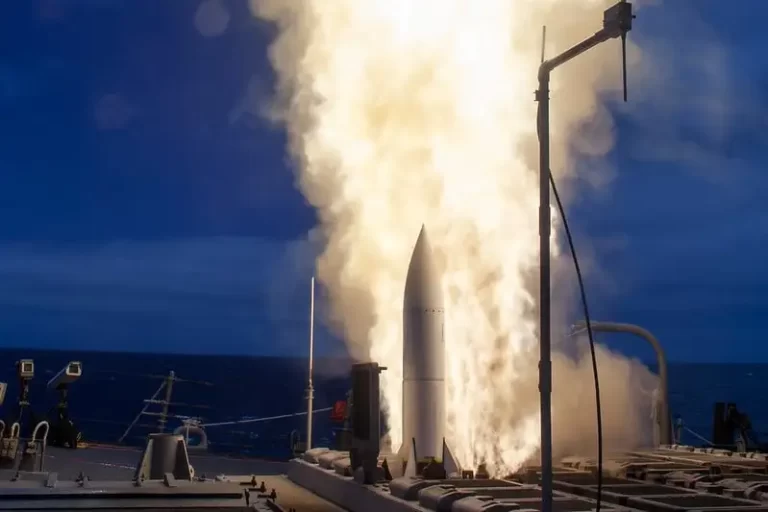 Massive $900 Million U.S.-Japan Missile Deal Boosts Regional Defense Massive $900 Million U.S.-Japan Missile Deal Boosts Regional Defense