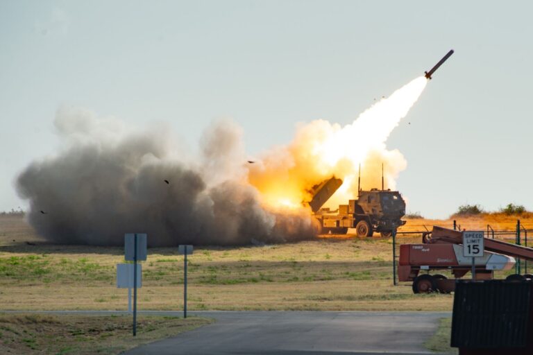 Canada’s Bold HIMARS Acquisition Sparks Concerns Over US Control Canada’s Bold HIMARS Acquisition Sparks Concerns Over US Control