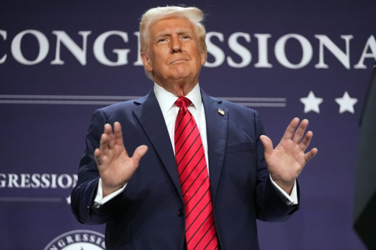 Markets Plunge as US Escalates Trade War with Mexico, Canada, and China! Markets Plunge as US Escalates Trade War with Mexico, Canada, and China!
