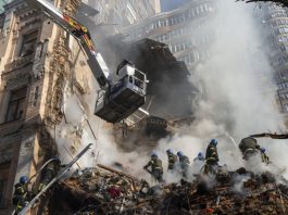 Devastating Strike on Kyiv: Russia Fires 300 Drones, Kills 6 Including Child