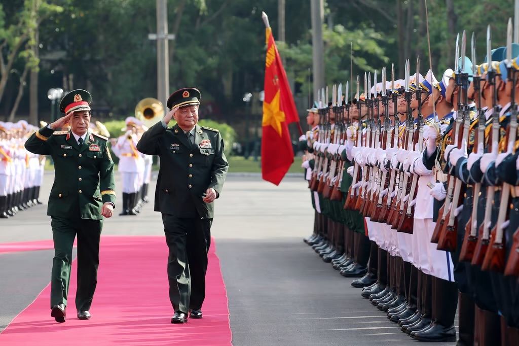 China is moving closer to Vietnam in a push to improve relations and manage conflicts in the South China Sea.