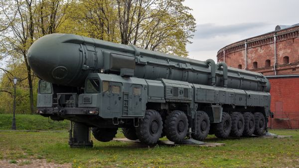 Missile Mayhem: Putin Unveils Deadly New Weapon