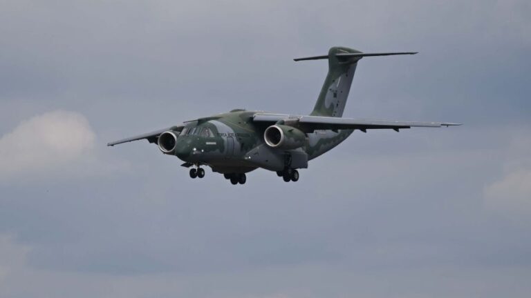 Radio Silence Over Europe: Czech Fighter Jets Intercept Boeing 737 After Mysterious Communication Breakdown Radio Silence Over Europe: Czech Fighter Jets Intercept Boeing 737 After Mysterious Communication Breakdown