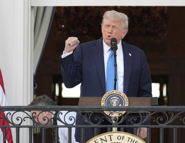Trump: Trump lashes out, calling Musk erratic