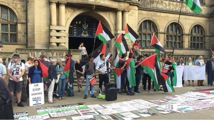 Stunning poll shows UK overwhelmingly supports arms embargo on Israel