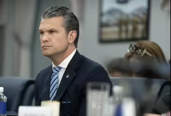 Hegseth did not inform White House about Ukraine weapons pause – report