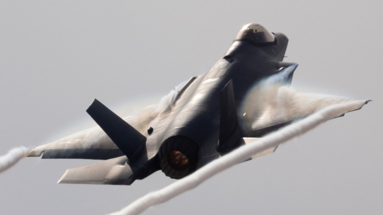 Urgent Leap: India Eyes Advanced Fifth-Gen Fighter Jet Deal