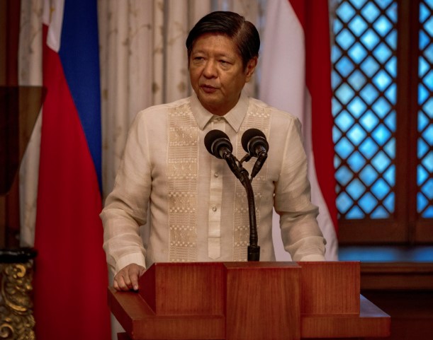 Philippines avoids confirmation of Taiwan visit while China accuses it of provocative steps