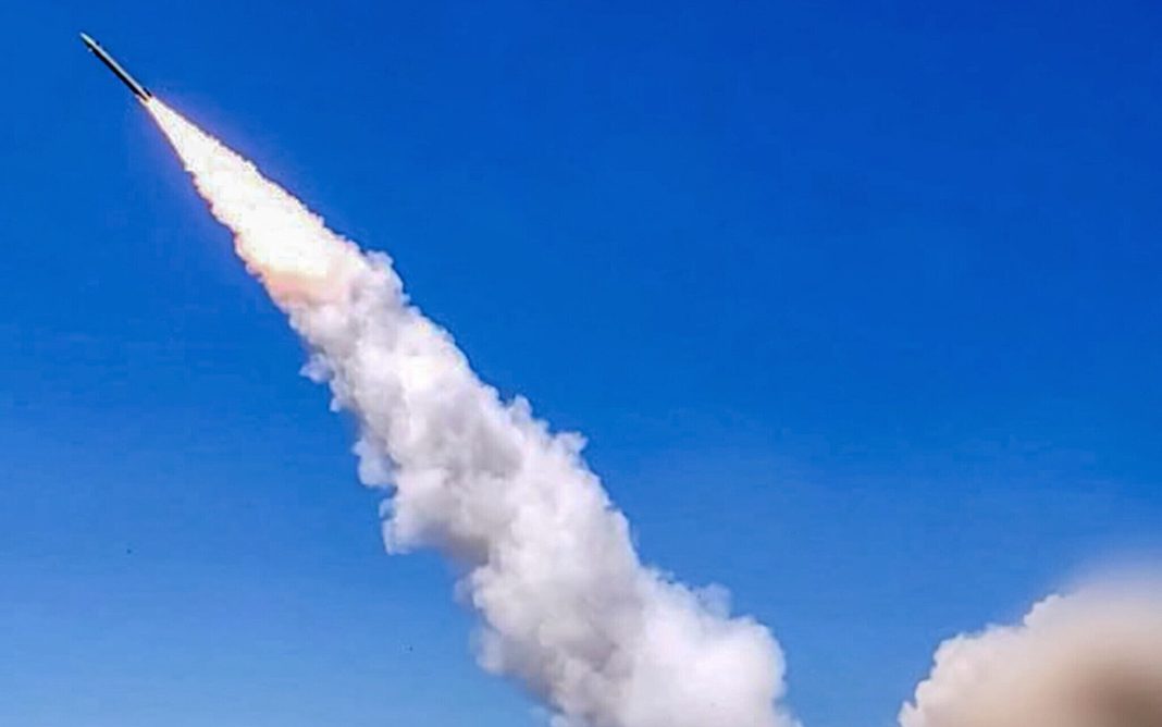 Houthis announce new multiple warheads missile capability raising defense concerns