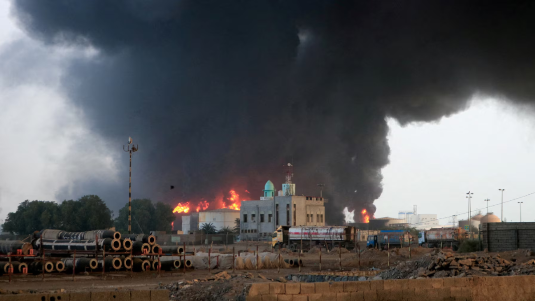 Major clash between Israel and Houthis: airstrikes in Sanaa followed by missile attack on Israel