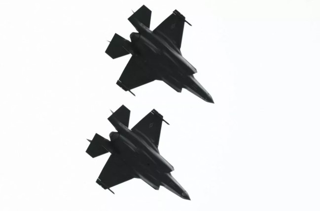 Poland reports multiple Russian drones downed with Dutch F-35 support amid airspace breach
