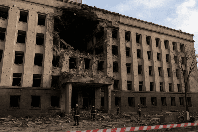 Iskander Missile Russia fires Iskander missile at Kyiv government building in first direct strike since war began