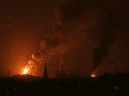 Unidentified drones rock capital city of Moscow—residents panic as explosions light up the sky