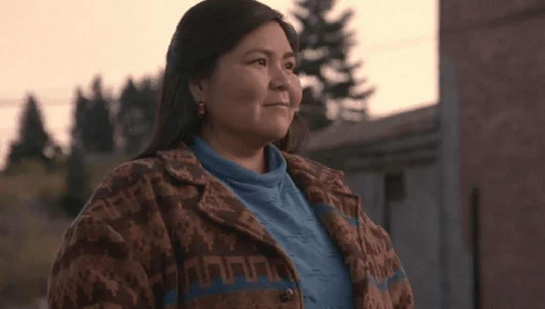 Native American actress Miles reports ICE refusal of tribal ID as encounter fuels profiling concerns