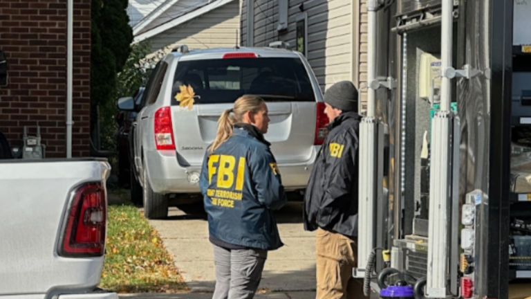 ‘He tried to warn them’: ICE shooting of California man sparks outrage and conflicting stories ‘He tried to warn them’: ICE shooting of California man sparks outrage and conflicting stories