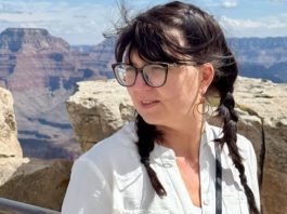 ‘She survived Russian bombs — but not a U.S. green card interview’: ICE detains Ukrainian refugee moments after USCIS appointment ICE opens review into detention of Ukrainian refugee after green card interview dispute