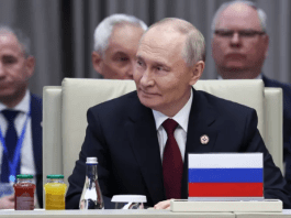 Putin meets US delegation for Ukraine peace negotiations as conflict continues