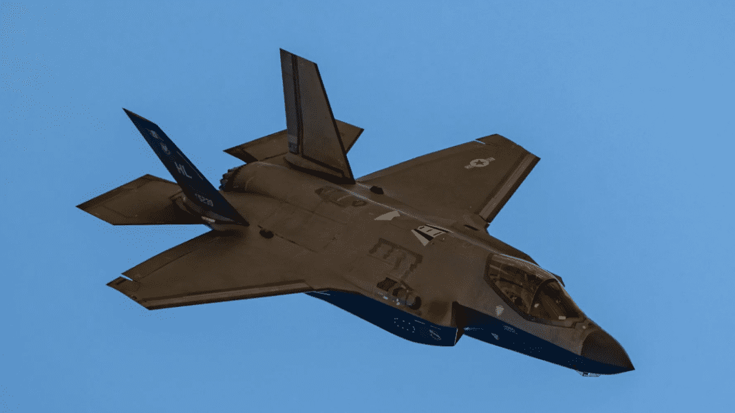 Denmark deploys F-35A stealth jets over Greenland with French tanker to strengthen Arctic readiness