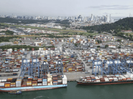 CK Hutchison moves to sell Panama Canal ports amid US China tensions and regulatory scrutiny