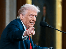 Trump believes the Iran war is nearing its end while the US maintains a strict naval blockade Trump believes the Iran war is nearing its end while the US maintains a strict naval blockade